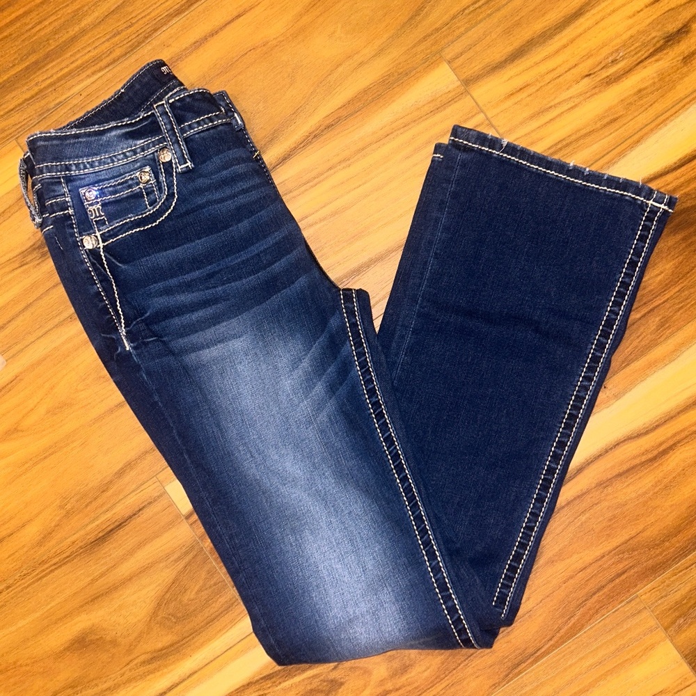 Miss me Mid rise boot cut 28 Long